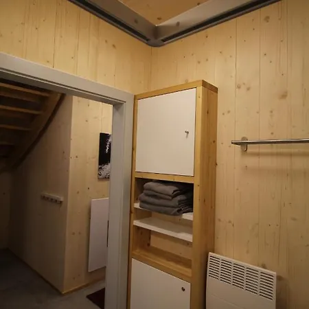 Ferienhaus Auszeit Ferienhaus Für 6 Personen ,mit Großer Terrasse Und Panoramablick, -a1 Haus 436 B Mitte- Turracher Hohe